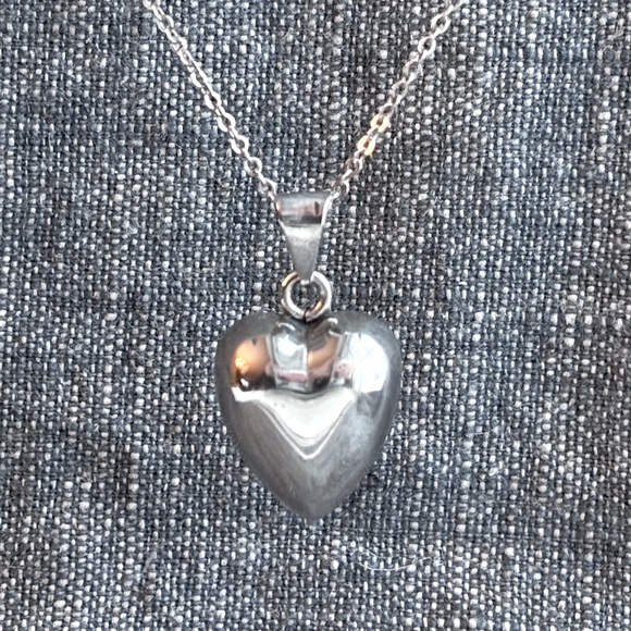 Puffed Heart Chime Pendant - Picture 8 of 9